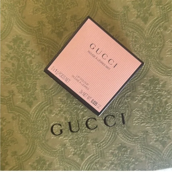 Gucci Mini Velvet Matte Lipstick 3-Piece Festive Gift Set NEW - Picture 2 of 12